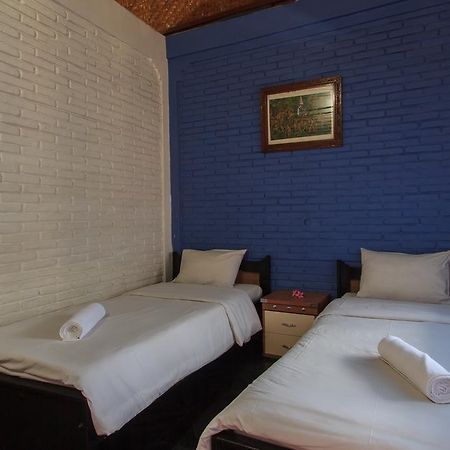 Rabasta Kuta Beach Inn Екстер'єр фото