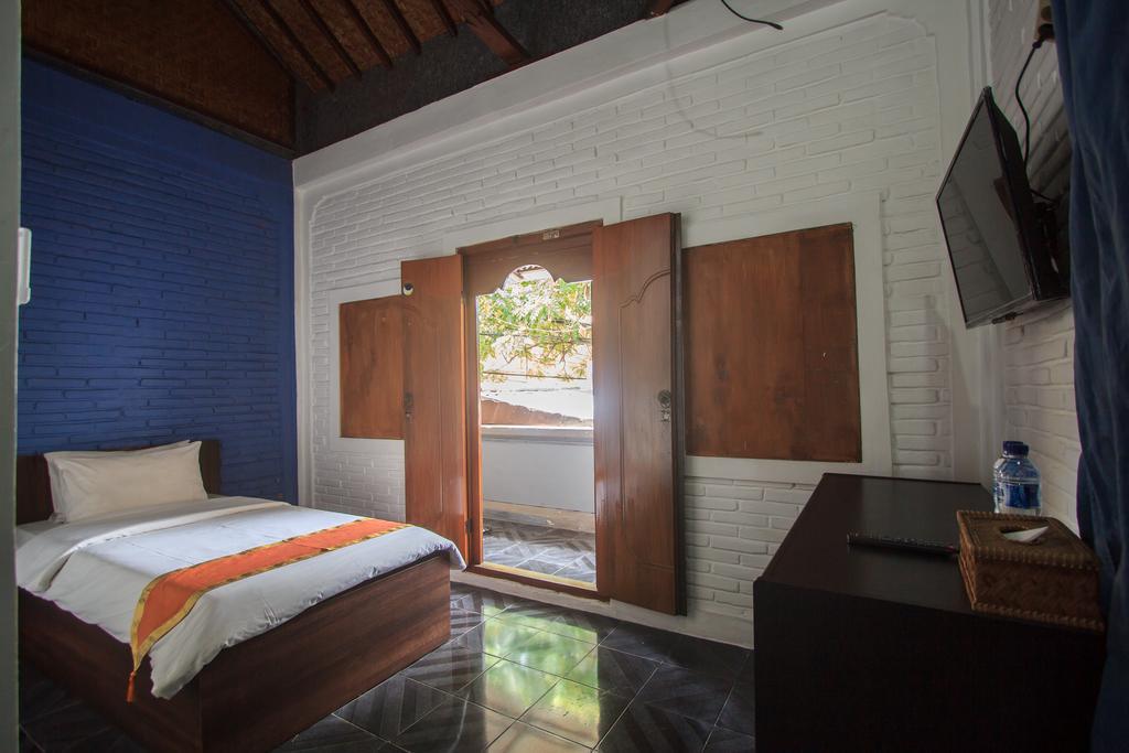 Rabasta Kuta Beach Inn Екстер'єр фото