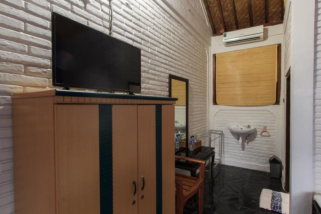 Rabasta Kuta Beach Inn Екстер'єр фото
